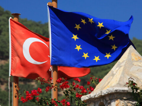 پرچم اروپا و ترکیه